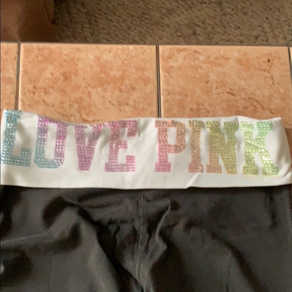 PINK - Picture 3 of 3